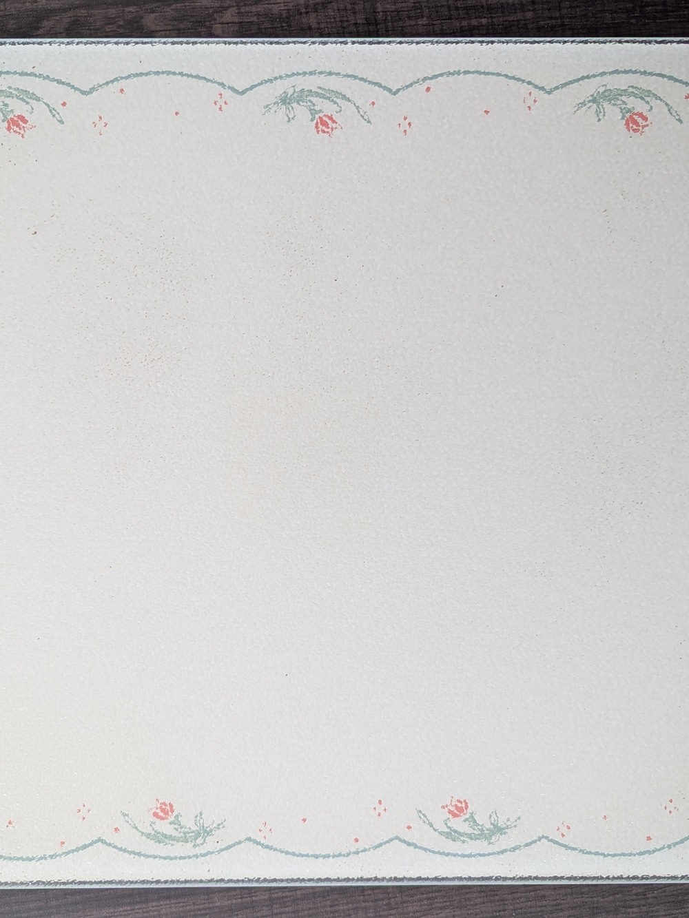 Glass Cutting Board With Floral Scallop Border in Pale Cream and Pink - Picture 2 of 8